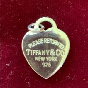 Heart shaped pendant/charm inspired by Tiffany